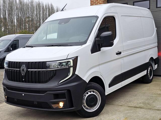 Renault Master 29.990EX - L2H2 -  MODEL - 2024 0KM