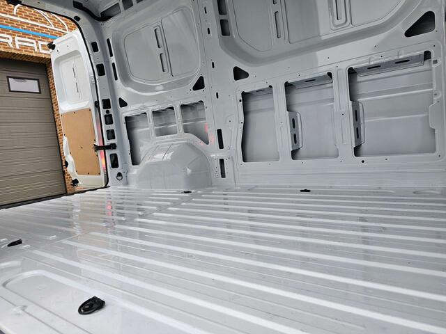 Renault Master 29.990EX - L2H2 -  MODEL - 2024 0KM