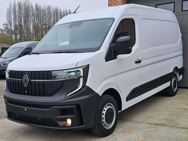 Renault Master 29.990EX - L2H2 -  MODEL - 2024 0KM