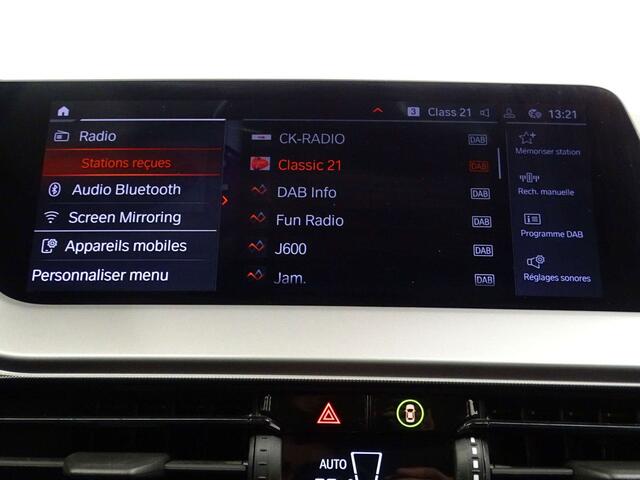 BMW 1-Serie 118 iA Hatch Sportline FULL LED-NAVI-DIGITAL-PARKING