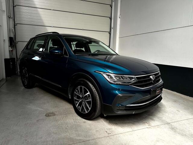 Volkswagen Tiguan 1.5 TSI ACT Life Business/LED/ACC 11000km