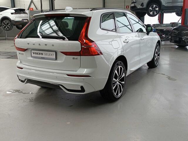 Volvo XC60 II Plus, B4 Mild-Hybrid, Benzin, Dark