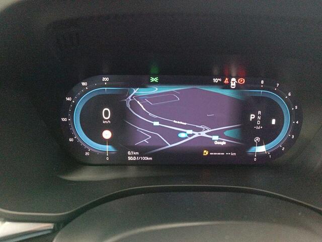 Volvo XC60 II Plus, B4 Mild-Hybrid, Benzin, Dark