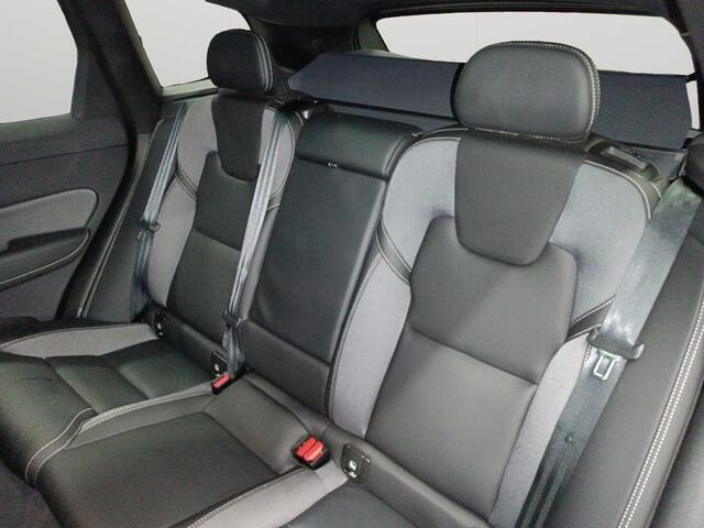 Volvo XC60 II Plus, B4 Mild-Hybrid, Benzin, Dark