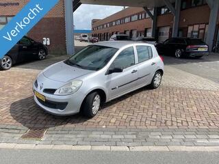 RENAULT CLIO 1.2 16V Authentique Airco! VERKOCHT!!