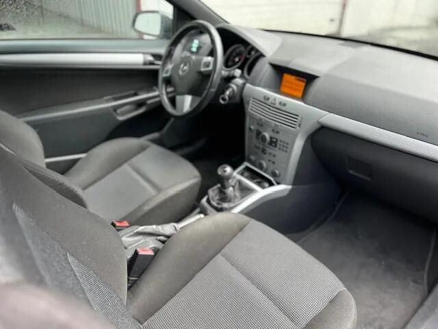 Opel Astra GTC 2.0 T Sport GOED-ONDERHOUDEN RIEM- VRVN