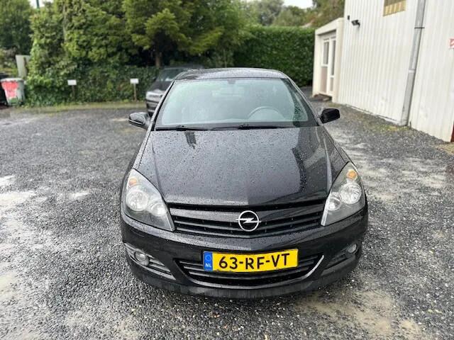 Opel Astra GTC 2.0 T Sport GOED-ONDERHOUDEN RIEM- VRVN