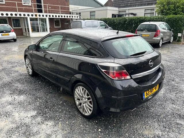 Opel Astra GTC 2.0 T Sport GOED-ONDERHOUDEN RIEM- VRVN