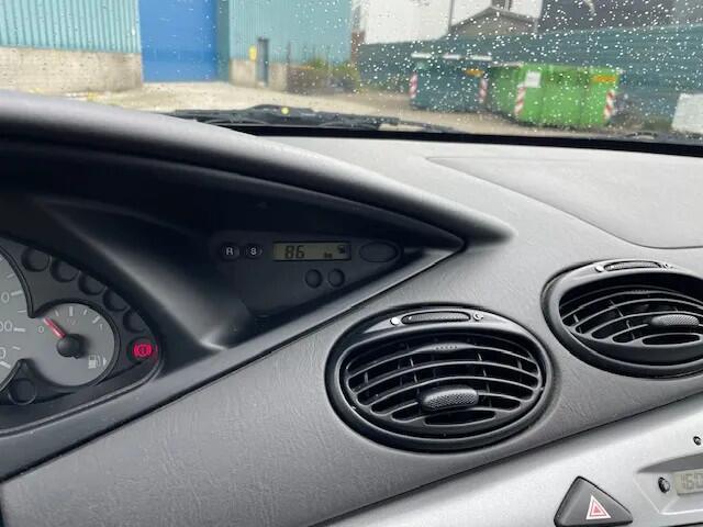 Ford Focus Wagon 1.6-16V Futura Climate Leder Nw ApK