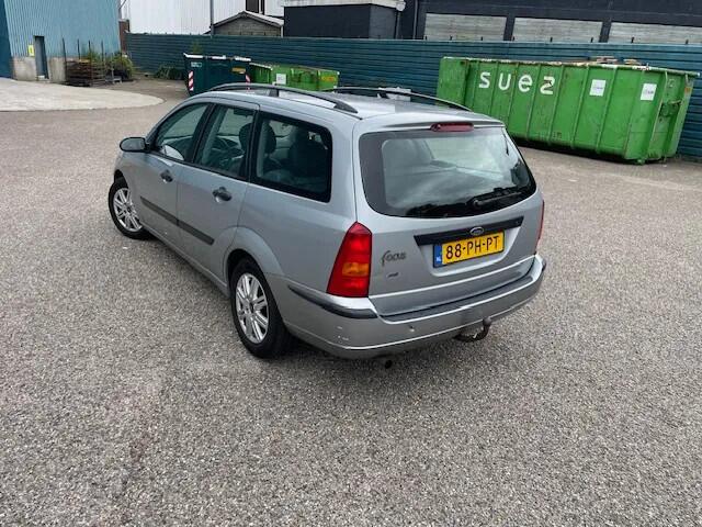 Ford Focus Wagon 1.6-16V Futura Climate Leder Nw ApK