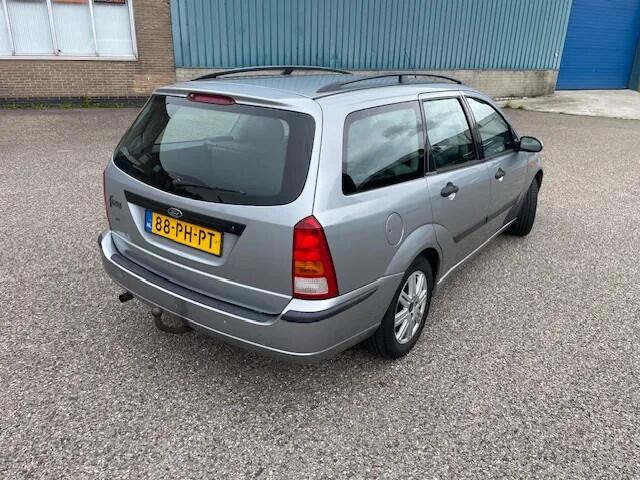 Ford Focus Wagon 1.6-16V Futura Climate Leder Nw ApK