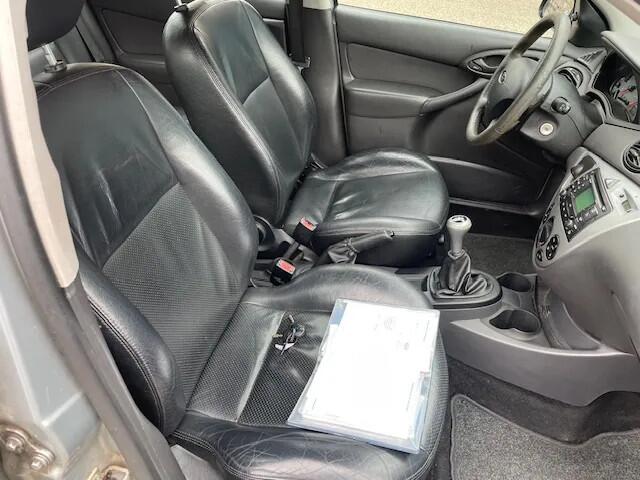 Ford Focus Wagon 1.6-16V Futura Climate Leder Nw ApK