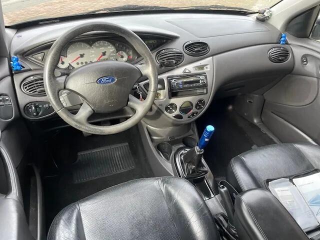Ford Focus 1.6-16V Futura Leder 138 DKM NAP Airco Nw ApK