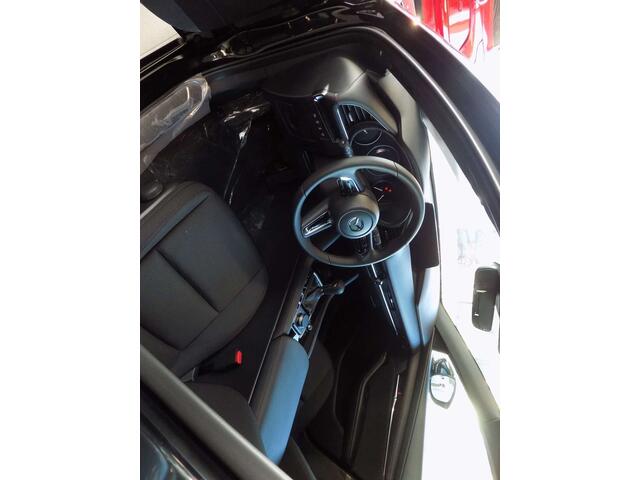 Mazda 3 Hatchback 2.0i e-Skyactiv-X 186pk Homura