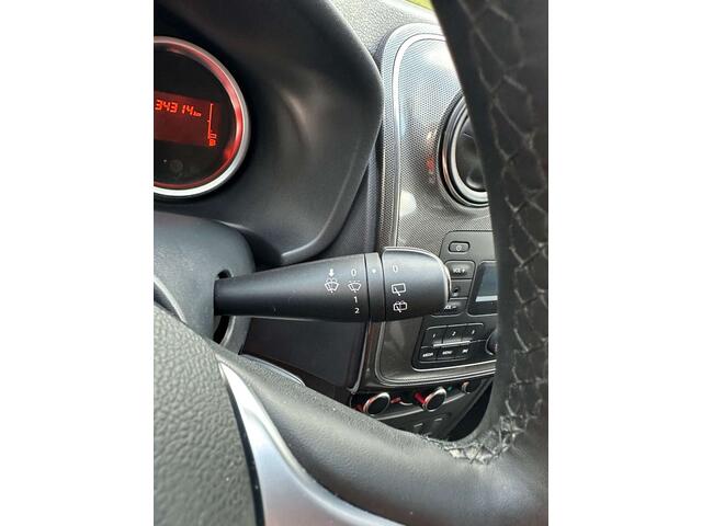 Dacia Sandero 0.9 TCe Prestige. GARANTIE 2ANS. 30.000KM