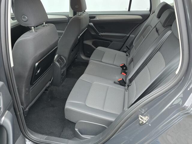Volkswagen Golf SPORTSVAN 1.2 TSI LM AIRCO PDC V+A TREKHAAK