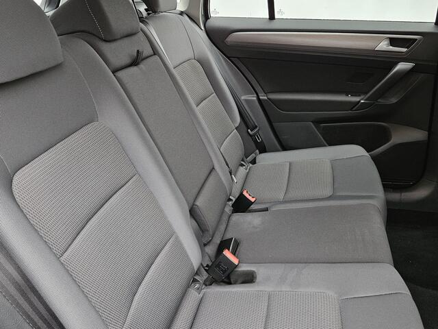 Volkswagen Golf SPORTSVAN 1.2 TSI LM AIRCO PDC V+A TREKHAAK