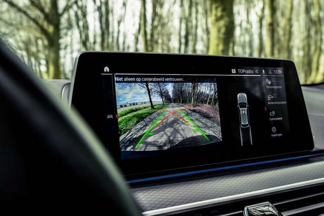 BMW 5-Serie 520 Touring i M SPORT | PANO | HUD | LASER | ACC