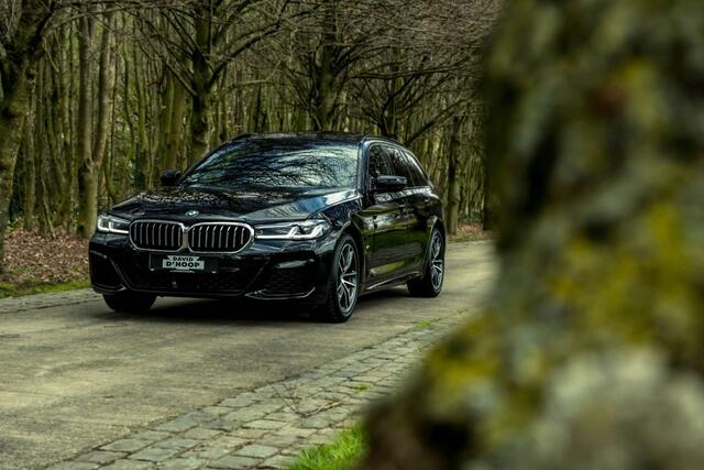 BMW 5-Serie 520 Touring i M SPORT | PANO | HUD | LASER | ACC