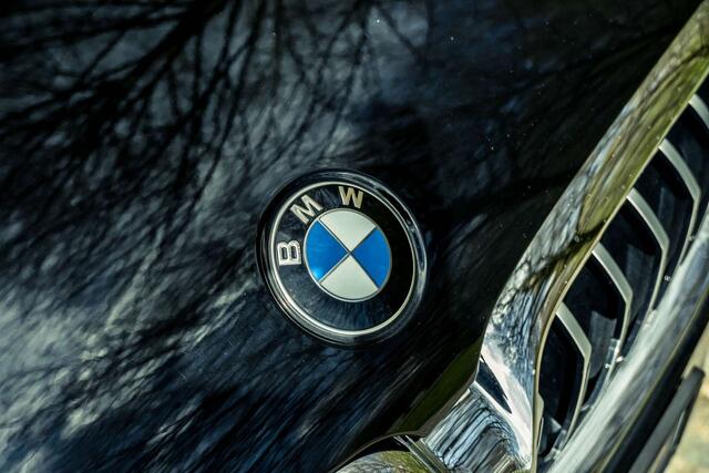 BMW 5-Serie 520 Touring i M SPORT | PANO | HUD | LASER | ACC