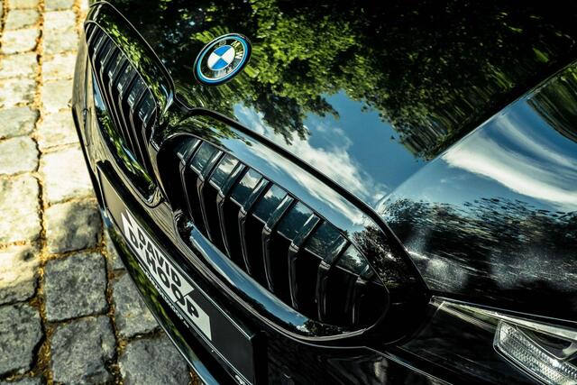 BMW 3-Serie 320 Touring 320e PHEV | M PACK | LEDER | SHADOW LINE | CAMERA