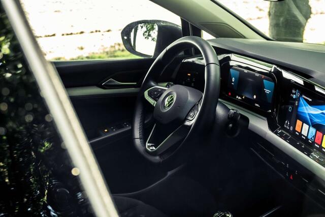 Volkswagen Golf 1.5 TSI | LIFE | LED | PDC | CARPLAY | ACC | DAB+