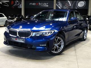 BMW 3-SERIE 318 dA Berline Sportline *CUIR SPORT-LED-NAVI-PARKING*