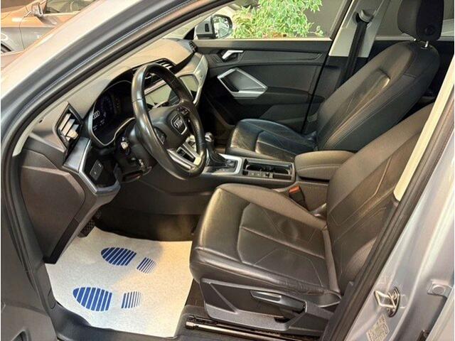 Audi Q3 35 TDi SPORT, CAMERA, APPLE CARPLAY, GARANTI 1AN