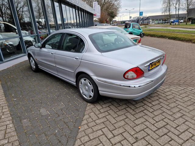 Jaguar X-Type 2.0 V6/AIRCO/AUTOMAAT/YOUNGTIMER