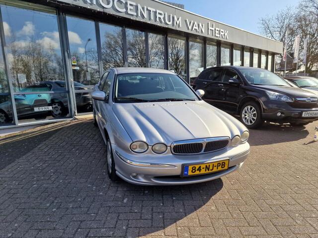 Jaguar X-Type 2.0 V6/AIRCO/AUTOMAAT/YOUNGTIMER