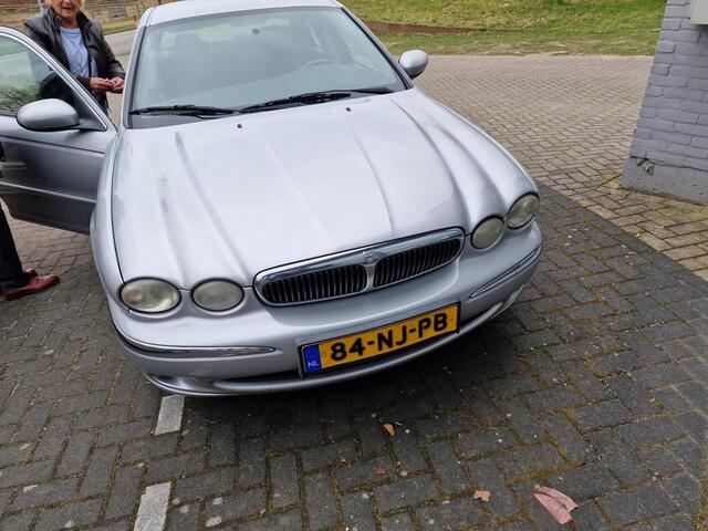 Jaguar X-Type 2.0 V6/AIRCO/AUTOMAAT/YOUNGTIMER