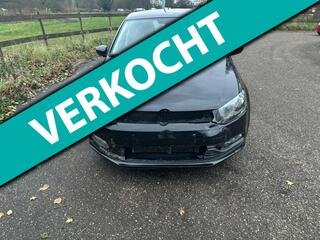 VOLKSWAGEN POLO 1.0 Comfortline