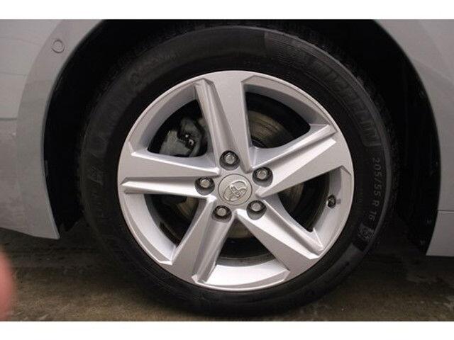 Toyota Corolla 1.8 Hybrid e-CVT Dynamic Plus Pack Business & Touch 2Go GPS Camera Dig.Airco Alu