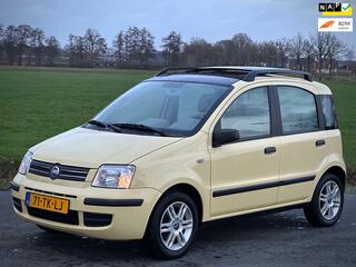 FIAT PANDA 1.2 Emotion | Clima | Pano | Automaat