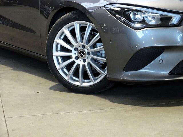 Mercedes-Benz CLA-Klasse 180 ShootingBrake FULL LED-NAVI-CRUISE-PARKTRONIC