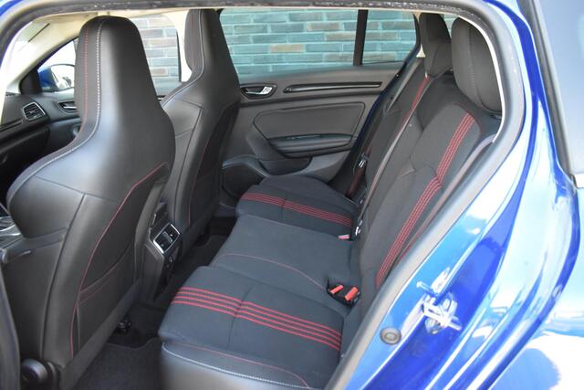 Renault Megane Estate 1.3 TCe R.S. Line