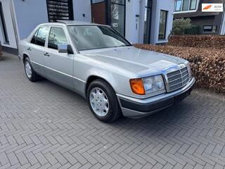 MERCEDES-BENZ 200 200-500 (W124) E