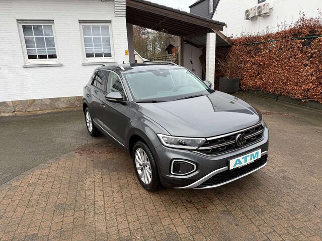 Volkswagen T-ROC 1.5 TSI Style DSG/IQ Lights/Sportzet./pdc V&A+cam