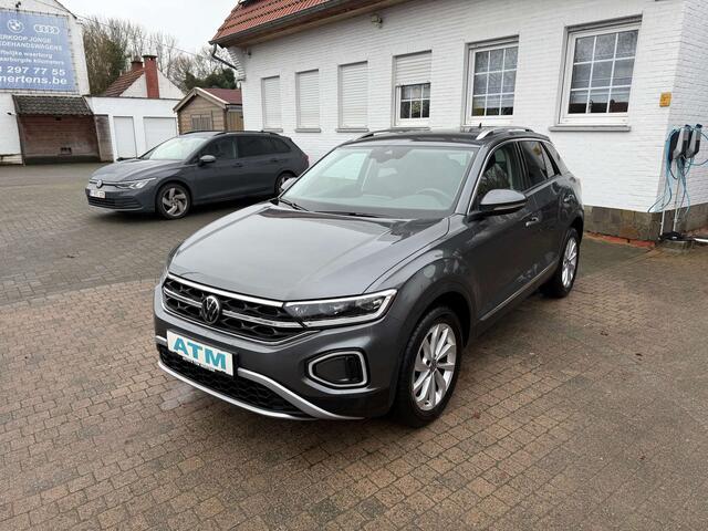 Volkswagen T-ROC 1.5 TSI Style DSG/IQ Lights/Sportzet./pdc V&A+cam