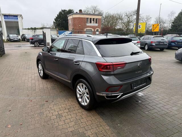 Volkswagen T-ROC 1.5 TSI Style DSG/IQ Lights/Sportzet./pdc V&A+cam