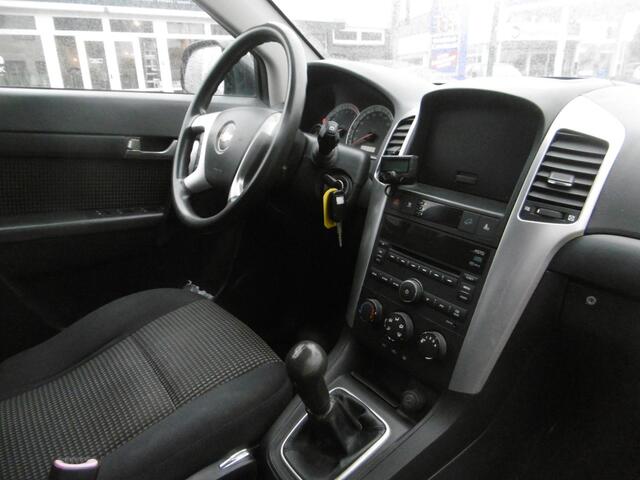Chevrolet Captiva 2.4i Style 2WD 7-Persoons EXPORT ONLY TRAILER 2e eig. Trekhaak 1500kg Airco