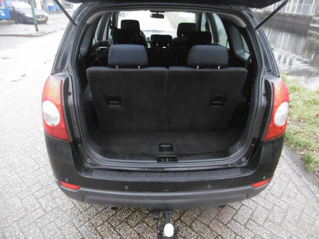 Chevrolet Captiva 2.4i Style 2WD 7-Persoons EXPORT ONLY TRAILER 2e eig. Trekhaak 1500kg Airco