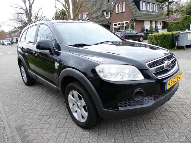 Chevrolet Captiva 2.4i Style 2WD 7-Persoons EXPORT ONLY TRAILER 2e eig. Trekhaak 1500kg Airco