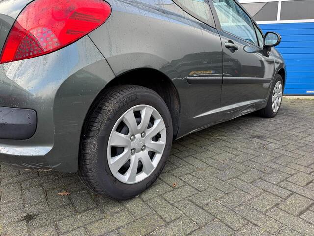 Peugeot 207 1.4 VTi Cool 'n Blue
