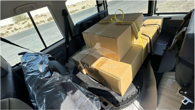 Toyota Land CRUISER HZJ 76 10PL 4.2L DSL 2025 ONLY EXPORTT OUT OF EU