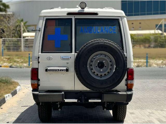 Toyota Land CRUISER 78 HZJ 4.2 DSL HARD-TOP AMBULANCE / AC / 2025