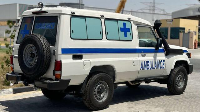Toyota Land CRUISER 78 HZJ 4.2 DSL HARD-TOP AMBULANCE / AC / 2025