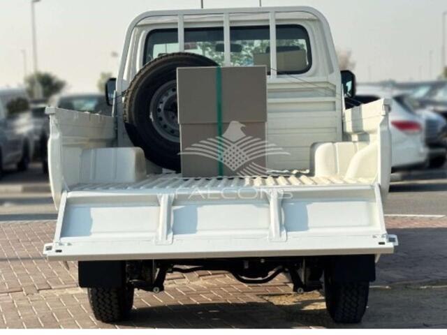 Toyota Land CRUISER 79 SC GRJ 4.0L Petrol NEW 2025 ONLY EXT OUT EU