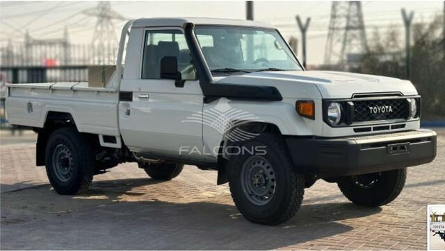 Toyota Land CRUISER 79 SC GRJ 4.0L Petrol NEW 2025 ONLY EXT OUT EU