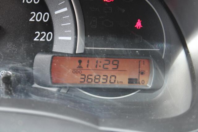Nissan Micra 1.2 Acenta Airco, Bluetooth, Elektr. ramen V, Boordcomputer, Central deurvergrendeling, Ledere versnellingspook